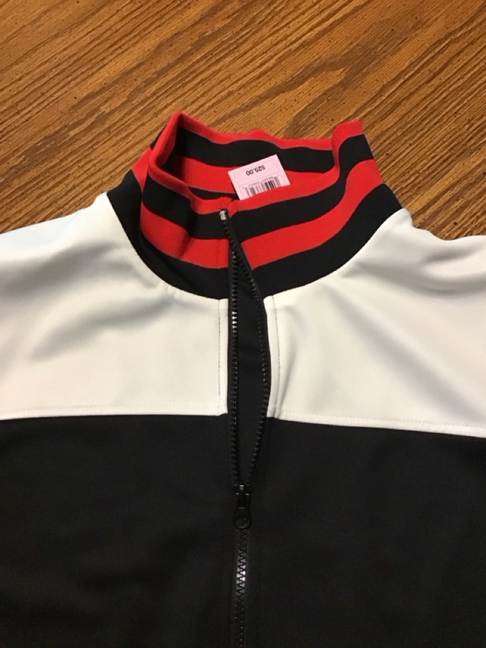 Woman’s new with tag size XLwild fable Black White and Red Two-Piece Skirt Set - Picture 9 of 15